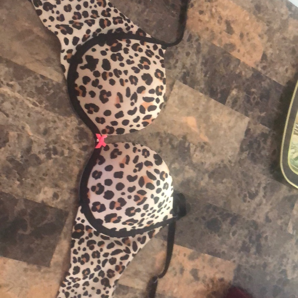 32C cheetah print Victoria Secret Bra